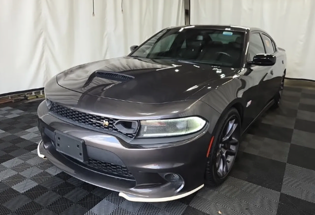 Used 2023 Dodge Charger Scat Pack w/ Plus Group RWD image 1