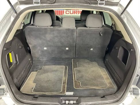 Used 2013 Ford Edge SE image 11