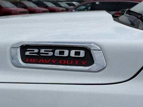 New 2025 RAM 2500 Limited AWD/4WD image 14