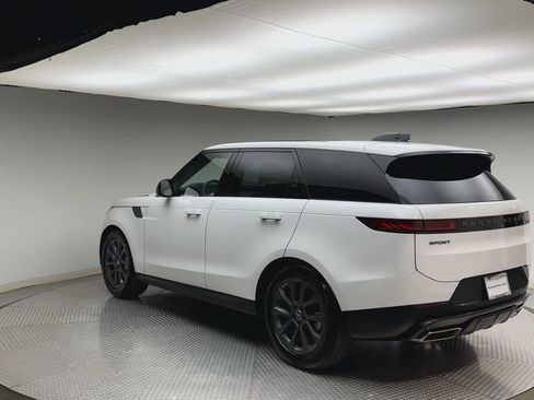 Certified 2025 Land Rover Range Rover Sport SE AWD/4WD image 4