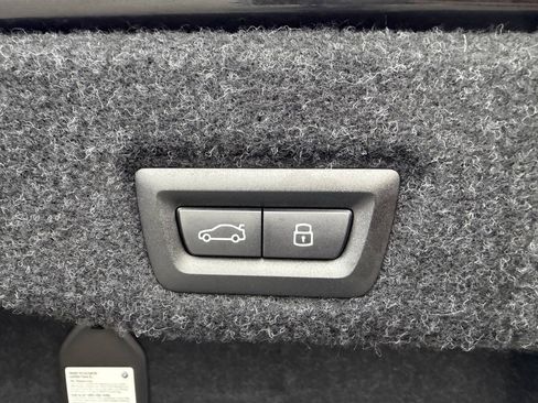 Used 2026 BMW M5 w/ Carbon Package AWD/4WD image 37