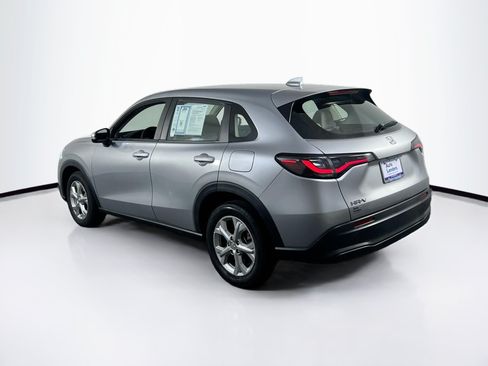 Used 2023 Honda HR-V LX image 7
