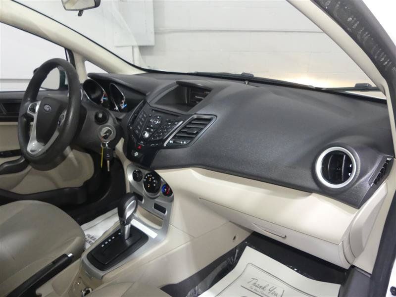 Used 2019 Ford Fiesta SE FWD image 22