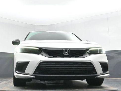 Used 2023 Honda Civic Sport image 34