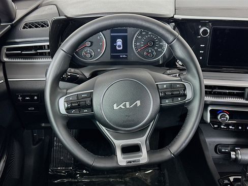 Used 2024 Kia K5 GT-Line w/ GT-Line Premium Package image 18