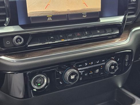 Used 2023 Chevrolet Silverado 1500 RST w/ Protection Package image 14