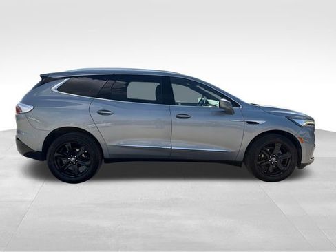 Used 2023 Buick Enclave Essence w/ Experience Buick Package AWD/4WD image 7