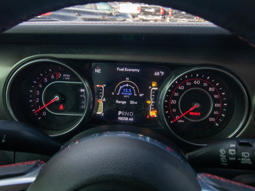 Used 2018 Jeep Wrangler Unlimited Rubicon w/ Dual Top Group AWD/4WD image 26