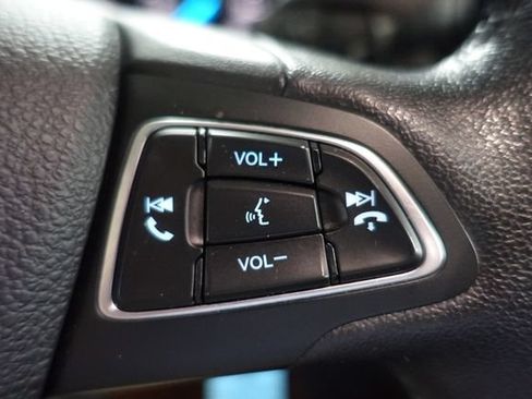 Used 2018 Ford Escape SEL AWD/4WD image 14