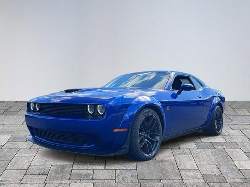 Used 2019 Dodge Challenger R/T Scat Pack image 3