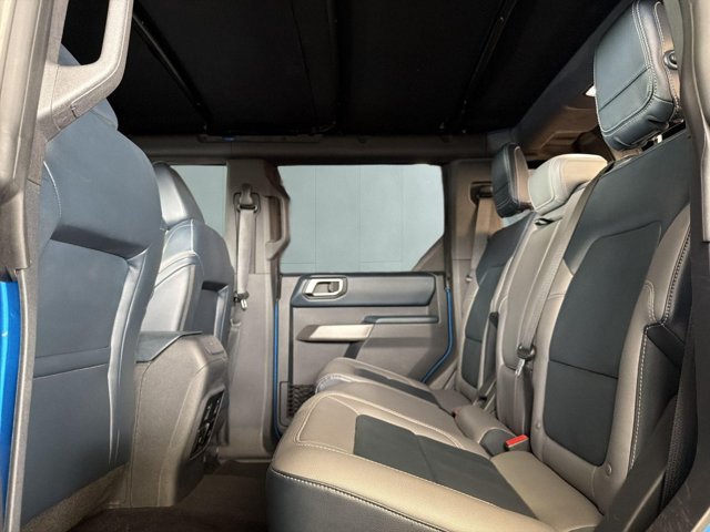 Used 2022 Ford Bronco Outer Banks AWD/4WD image 11