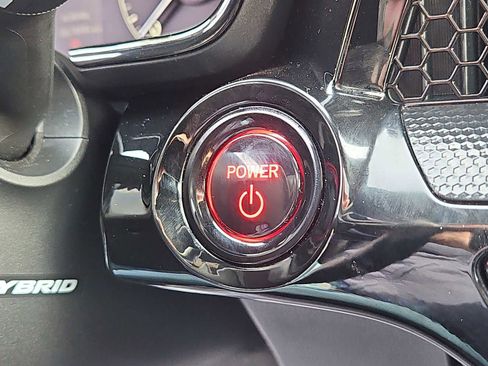 Used 2025 Honda CR-V Sport Touring image 25