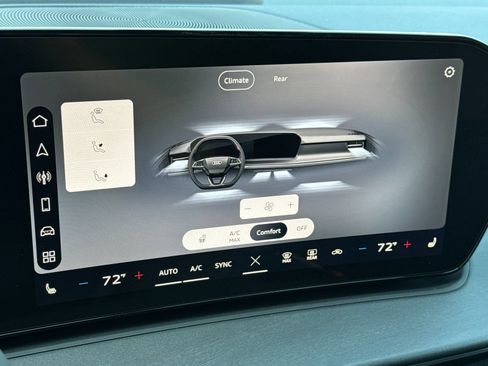 New 2026 Audi Q3 quattro 2.0T AWD/4WD image 18