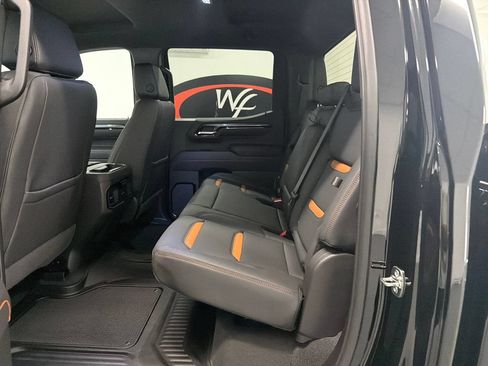 New 2026 GMC Sierra 1500 AT4 w/ Technology Package AWD/4WD image 13