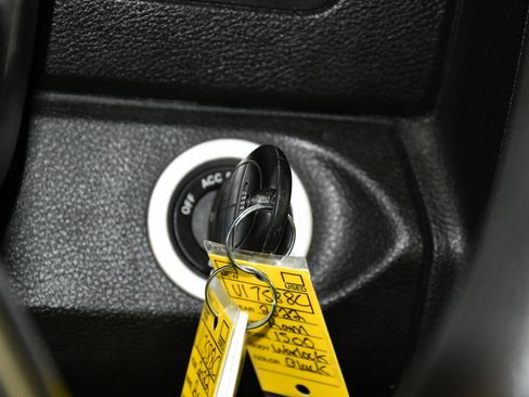 Used 2022 RAM 1500 Classic Warlock image 27