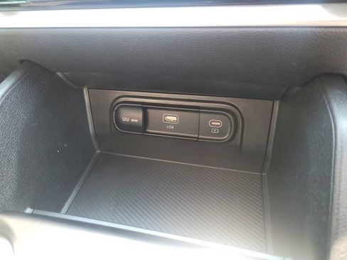 Certified 2024 Kia Sportage LX AWD/4WD image 22