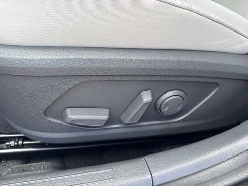 Used 2023 Hyundai Sonata SEL w/ Preferred Accessory Package FWD image 13