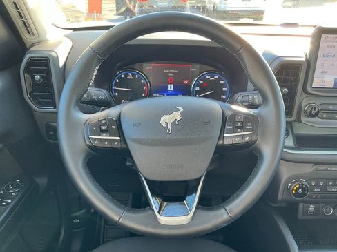Used 2024 Ford Bronco Sport Badlands image 19