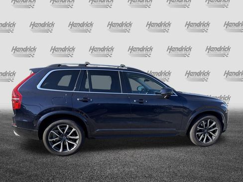Used 2016 Volvo XC90 T6 Momentum w/ Momentum Plus Package AWD/4WD image 11