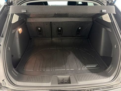 New 2026 Chevrolet Trax LT w/ Driver Confidence Package FWD image 12
