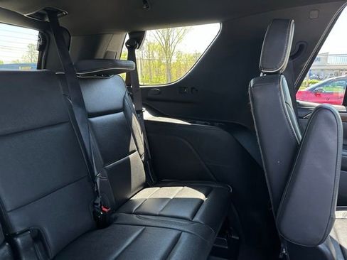 Used 2023 Chevrolet Tahoe Premier w/ Max Trailering Package AWD/4WD image 15