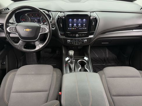 Used 2021 Chevrolet Traverse LT FWD image 12
