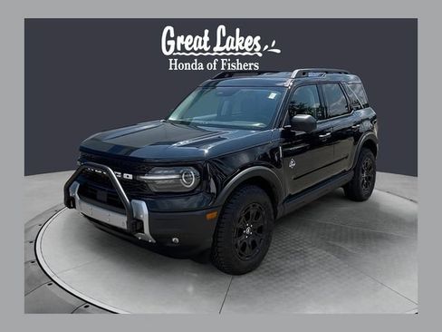 Used 2025 Ford Bronco Sport Outer Banks w/ Sasquatch Outer Banks Package AWD/4WD image 1
