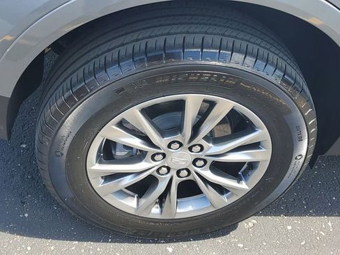 Certified 2023 Cadillac XT5 Premium Luxury FWD image 6