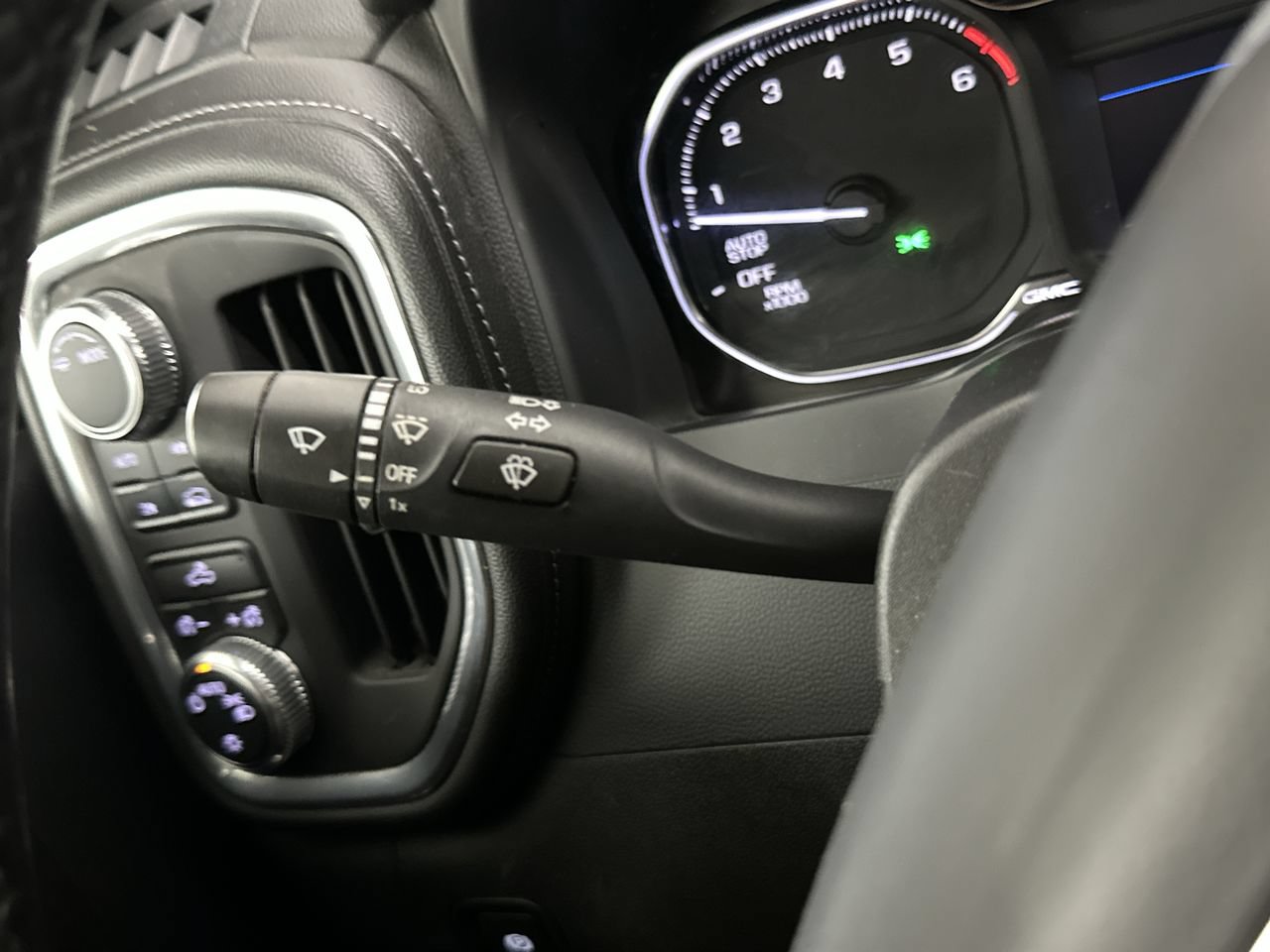 Used 2021 GMC Sierra 1500 SLE AWD/4WD image 51