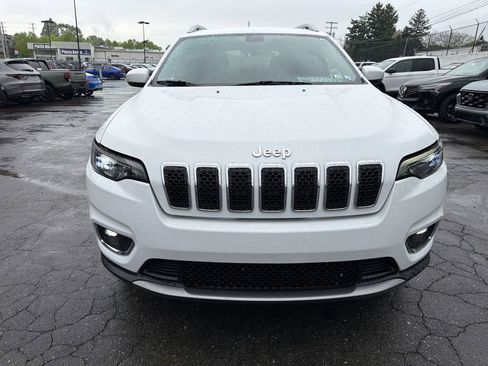 Used 2019 Jeep Cherokee Limited AWD/4WD image 2