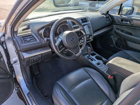 Used 2018 Subaru Outback 3.6R Limited image 11