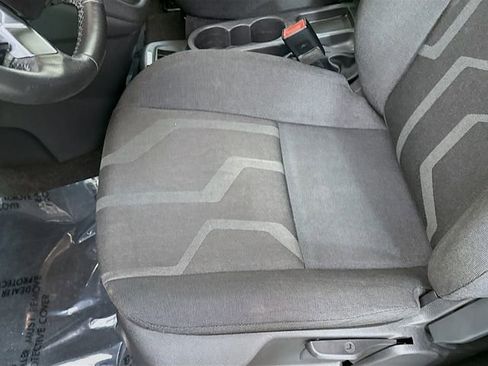 Used 2016 Ford Transit Connect XLT image 18