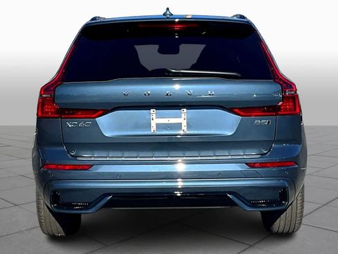 New 2026 Volvo XC60 B5 Plus w/ Protection Package Premier image 4