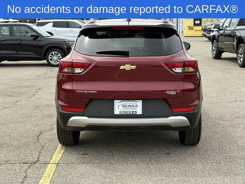 Used 2024 Chevrolet TrailBlazer LT w/ LT Cold Weather Package FWD image 6