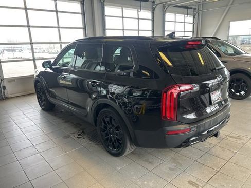Used 2021 Kia Telluride SX w/ SX Prestige Package image 5