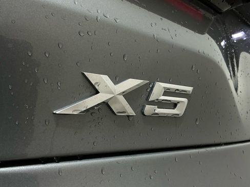 New 2026 BMW X5 xDrive40i w/ M Sport Package image 32