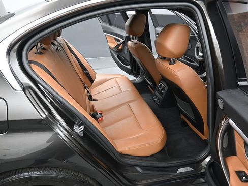 Used 2016 BMW 340i xDrive Sedan image 32