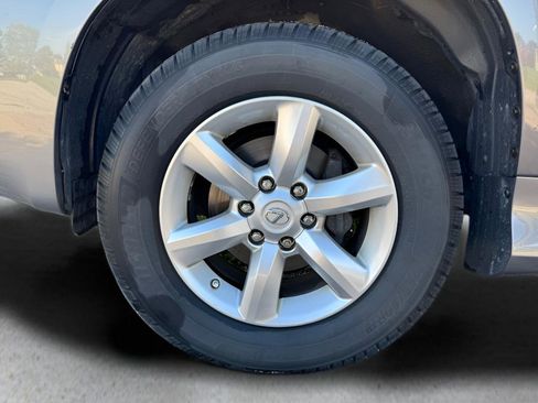 Used 2011 Lexus GX 460 w/ Comfort Plus Pkg AWD/4WD image 14