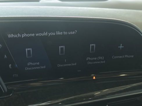 Certified 2022 Cadillac Escalade ESV Premium Luxury image 18