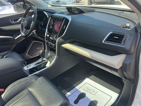 Used 2022 Subaru Ascent Limited w/ Technology Package AWD/4WD image 9