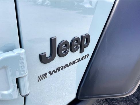 Certified 2023 Jeep Wrangler Sport AWD/4WD image 24