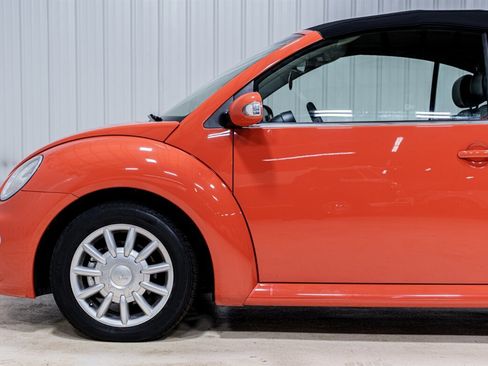 Used 2004 Volkswagen Beetle GLS image 5