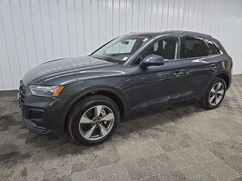 Used 2025 Audi Q5 2.0T Premium w/ Convenience Plus Package image 6