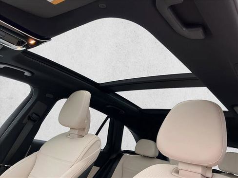 Certified 2026 Mercedes-Benz GLC 300 4MATIC image 13