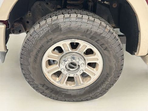 Used 2009 Ford F250 Lariat image 23