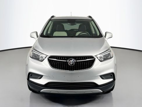 Used 2018 Buick Encore Preferred FWD image 2