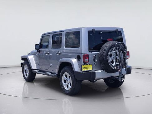 Used 2014 Jeep Wrangler Unlimited Sahara w/ Max Tow Package AWD/4WD image 6