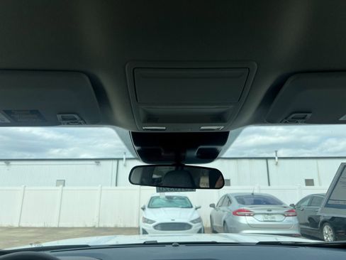 New 2025 Ford Maverick XLT FWD image 23