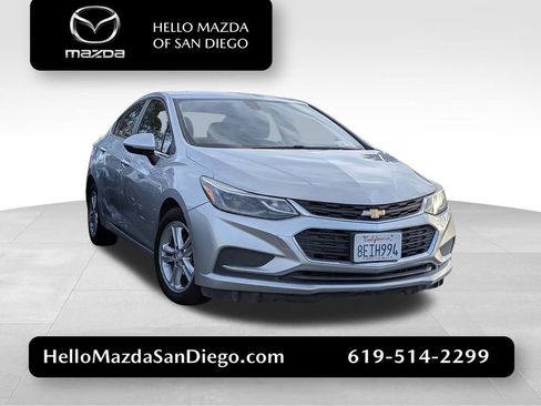 Used 2018 Chevrolet Cruze LT w/ LT Fleet Convenience Package image 1