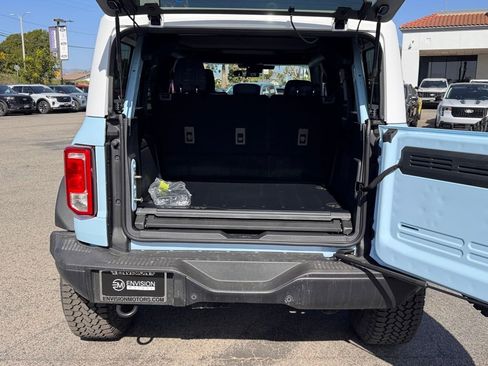 New 2025 Ford Bronco Heritage Edition image 13